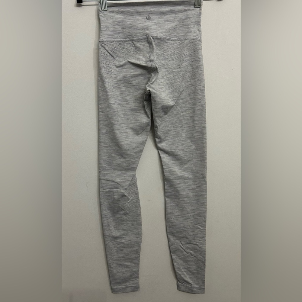 Lululemon Wunder Under High-Rise leggings